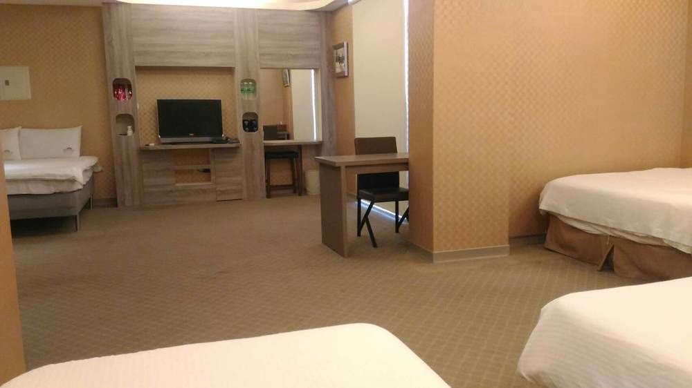 Empire Pacific Castle Hotel Jangmej Kültér fotó
